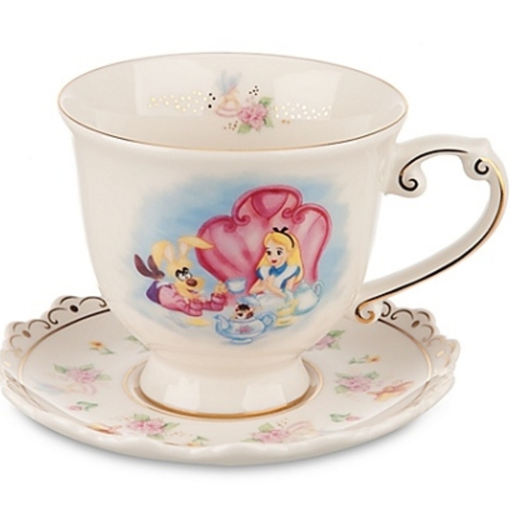 NEVER USED! Alice in Wonderland Teacup